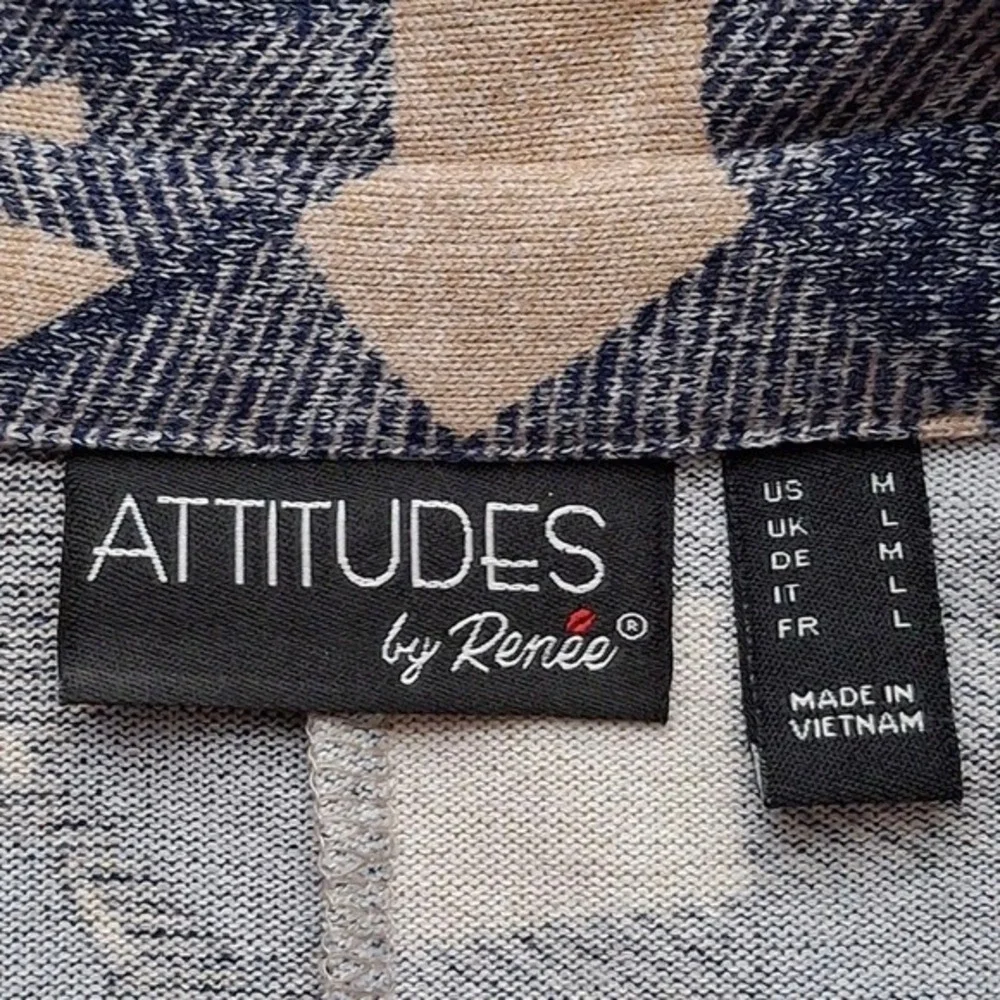Attitudes by Renee Top Womens M‎ L Blue Beige Casknit Plaid Cozy Shacket Jacket